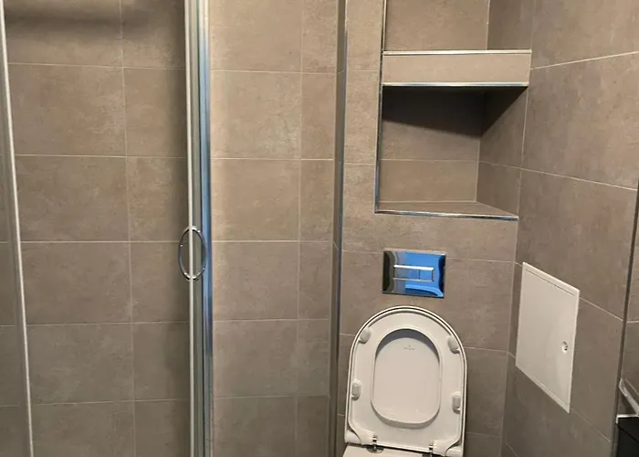 Pensionat Neu Renoviert Private Mit Bad Und Kueche 3*